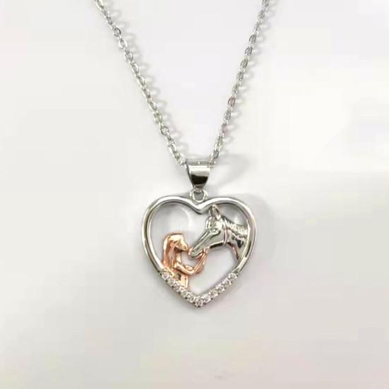 Ожерелье с подвеской в ​​цвете, изысканное стильное ожерелье с подвеской в ​​форме сердца для девочек и лошади, модные аксессуары