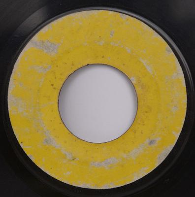 7-дюймовая пластинка ECHOES - Are You Mine / I Love You Forever NONE Hornet 1961 Jamaica Blues Б/у