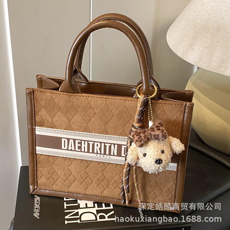 Сумка премиум-класса в стиле ретро большой вместимости женская 2025 новая универсальная сумка-мессенджер для通勤 модная сумка-тоут