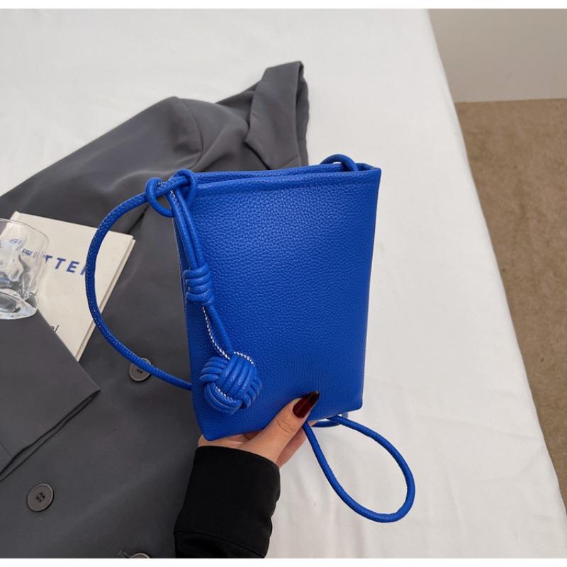 Mobile Phone Bag Women's New Fashionable Versatile Mini Going Out To Work Commuting Shoulder Messenger Bag