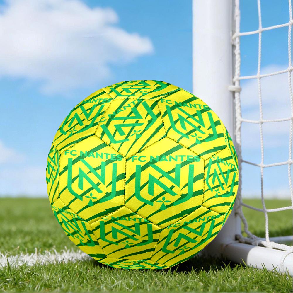 Fc Nan-tes Crest Design Printed Size 5 Soccer Balls, High-Quality, Anti-Slip, Protective Football, A Unique Gift , Birthdays, Christmas Gifts