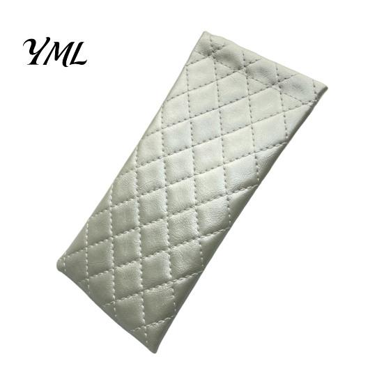 Fashionable Eyewear Pouch Faux Leather Eyeglass Pouch, Portable Glasses Protective Bag Waterproof Self-closing Sunglasses for Women Men Soft Sleeve