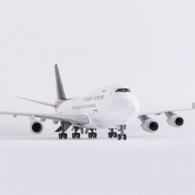 Модель самолета B747 UPS в масштабе 1/150, гражданская авиация, грузовой, смола, литой под давлением, самолеты со светом и колесами для коллекции, для показа