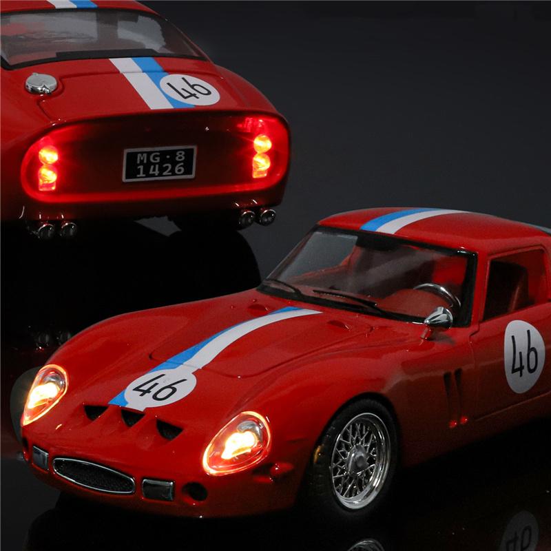 1:24 250 Gto Сплав Супер Спортивный Автомобиль Модель Литьевой Металл Трековый Гоночный Автомобиль Транспортные Средства Модель Звук И Свет Симуляция Детская Игрушка Подарок