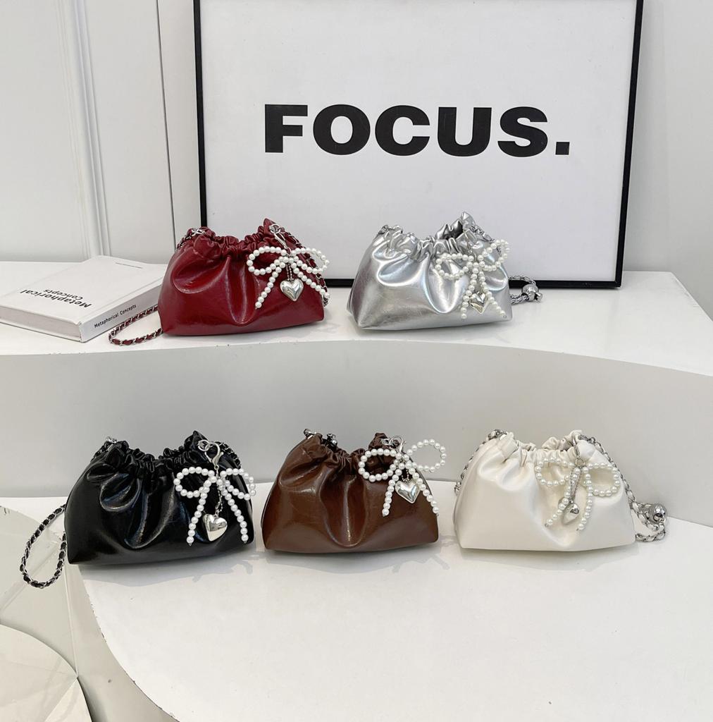 Женские сумки в западном стиле с улучшенной текстурой, новый стандарт моды, жемчужная цепочка, подвеска-дуга, универсальная сумка на одно плечо