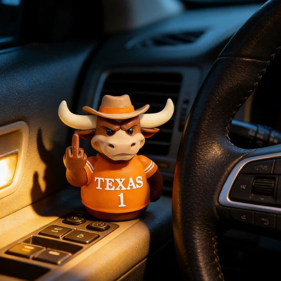 Статуэтка Техасский Бык Средний Палец Юмористическая Полимерная Фигурка Хайлендской Коровы Смешной Декор для Приборной Панели Автомобиля для Грузовика Стола Полки Подарок-прикол для Мужчин