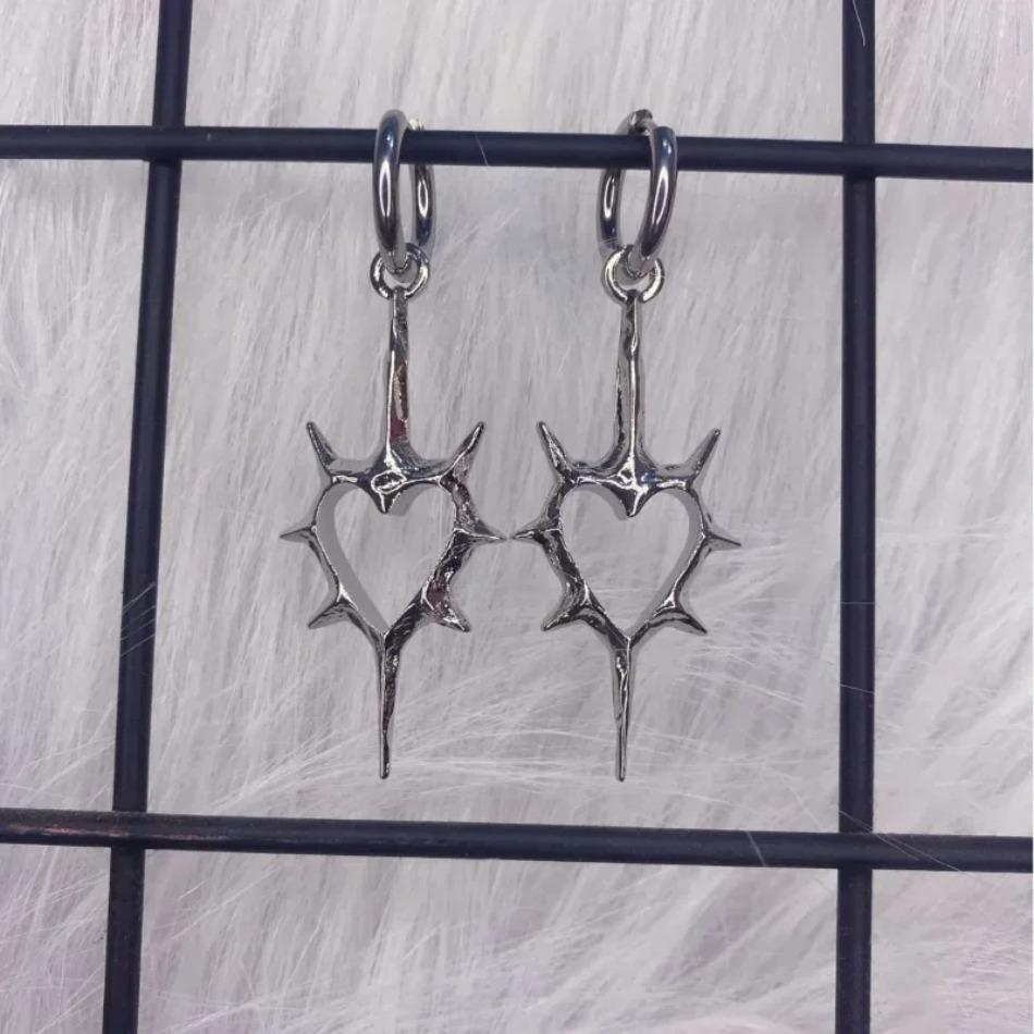 1 Pair New Design Hollow Thorns Love Heart Pendant Earrings for Women Female Stainless Steel Couple Earring Wearing Jewelry