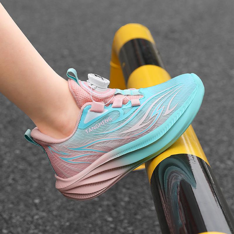 Boys' shoes, mesh sneakers, breathable mesh upper2026New summer styles of running shoes for middle and large-sized children, elementary school