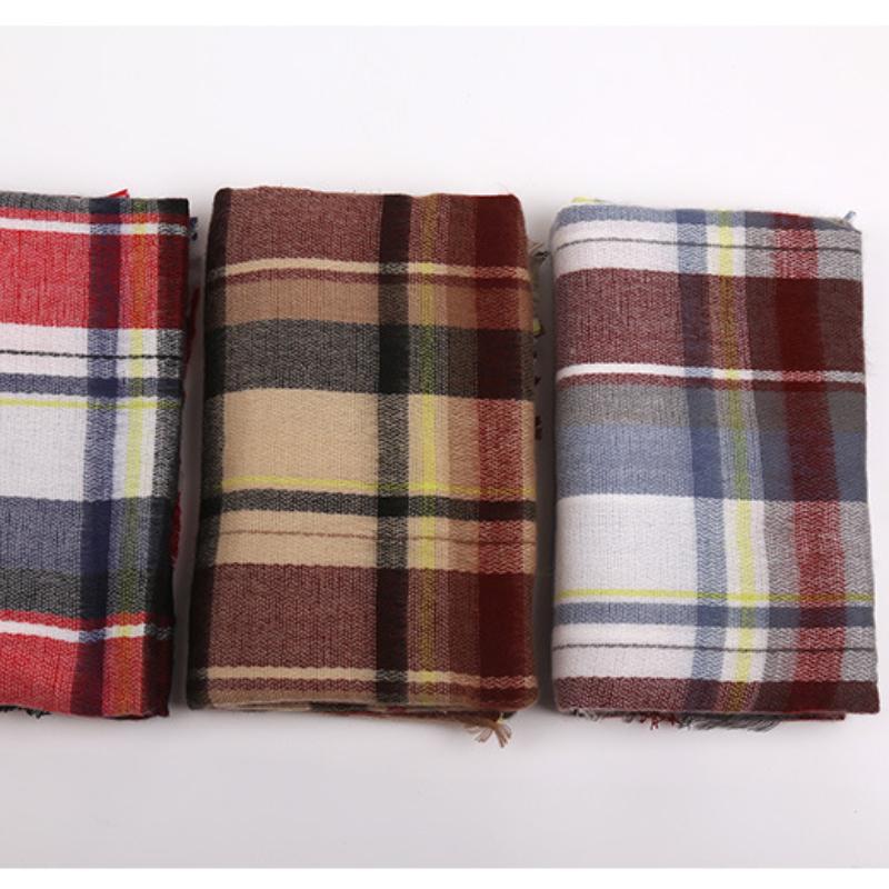 Тот же осенне-зимний шарф, теплый шарф-шаль в клетку