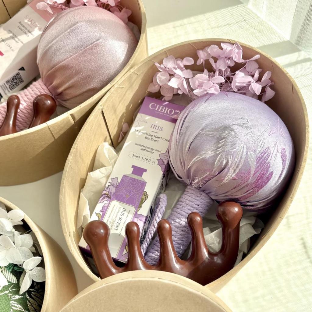 Luxury Health-Preserving Gift Set: Massage Comb & Mugwort Hammer for Teachers, Employees, and Colleagues