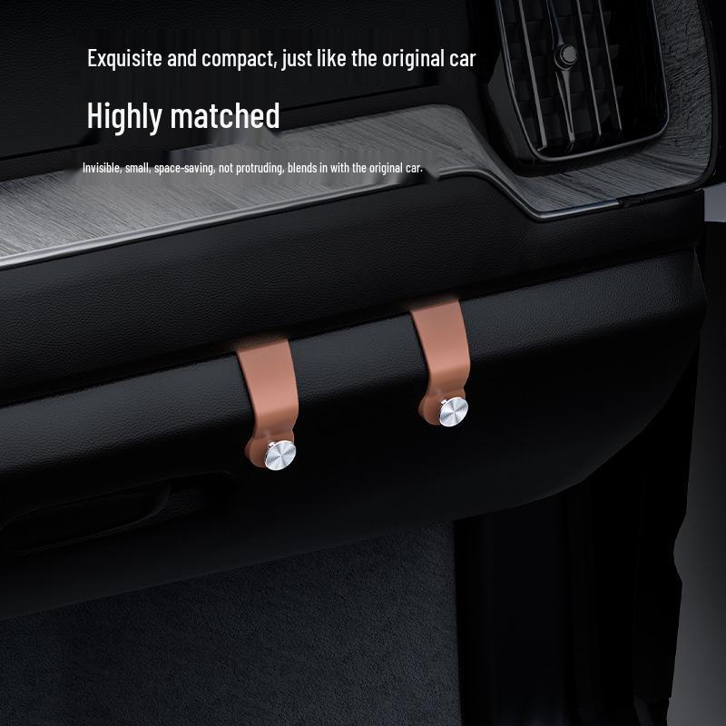 Крючок для перчаточного ящика со стороны пассажира Volvo XC60 - Вешалка для хранения в салоне автомобиля
