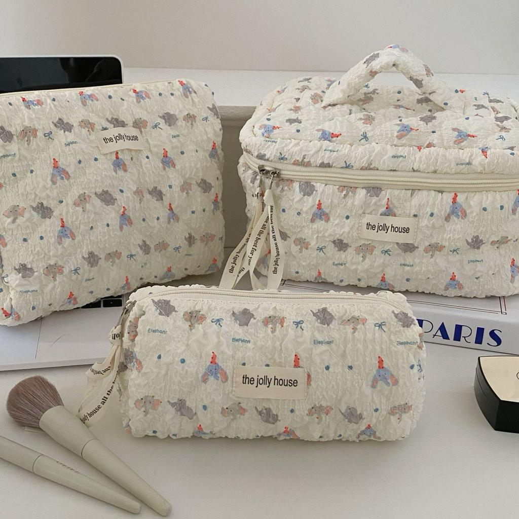 Plaid Quilted Large Capacity Makeup Bag - Soft, Portable Handbag for Students