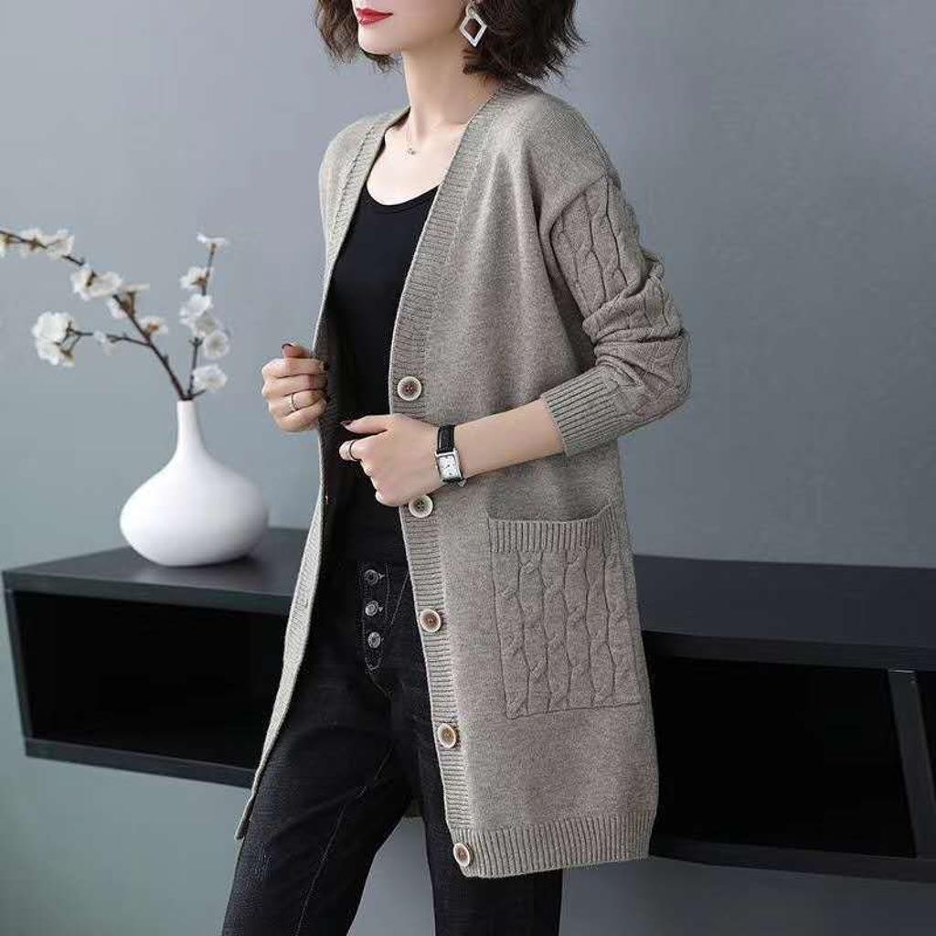 Women's Knitted Cardigan Sweater Button V-neck Fashion Versatile Coat