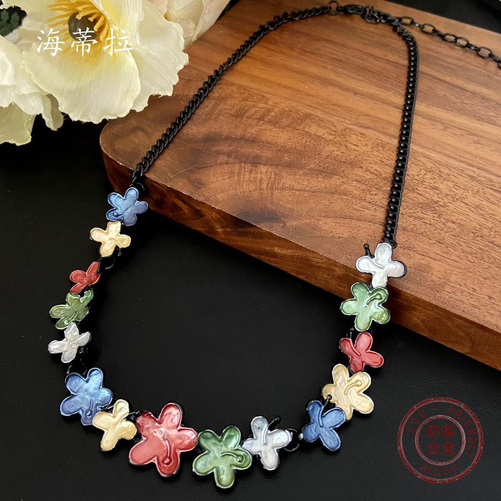 Новое нерегулярное цветное цветочное сращивание, сплавное ожерелье, модная и простая милая женская цепочка на шею с лепестками
