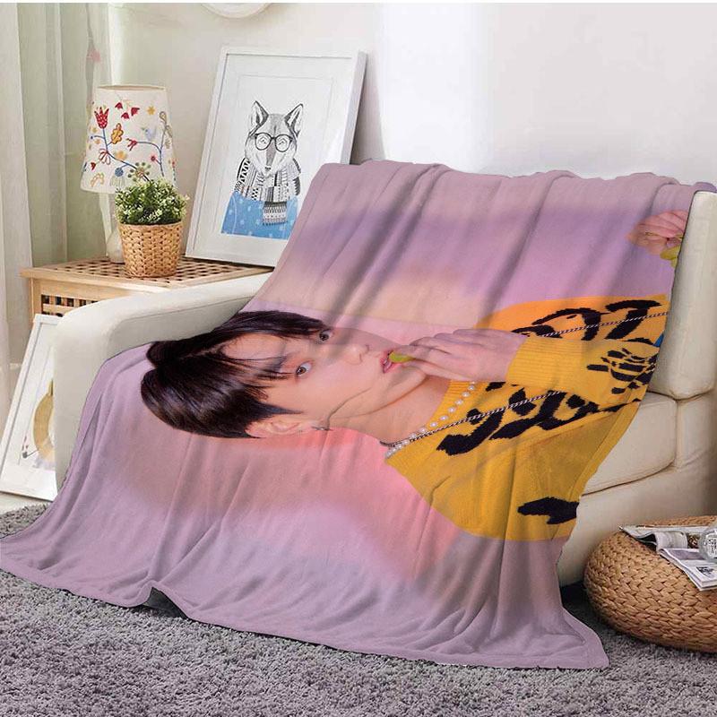Плед для дивана из кораллового флиса с принтом персонажей BTS. Украшение для дивана.