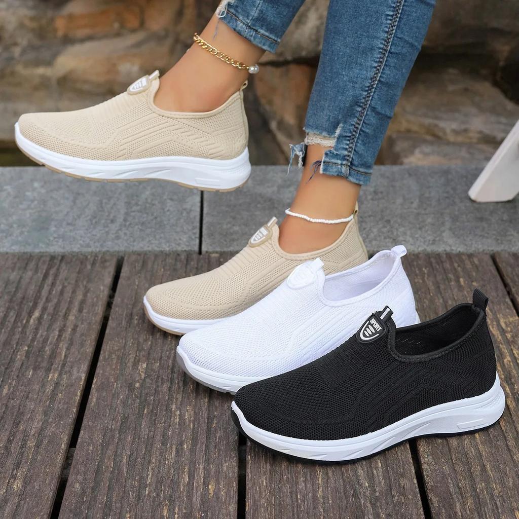 Fashion Spring Summer New Mesh Breathable Large Size Casual Shoes for Women Soft Sole Lightweight Sports Shoes Non-slip Sneakers2025