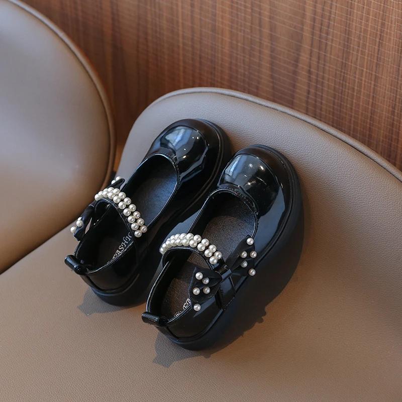 Стиль Лолиты 2024 года, новые весенние кожаные туфли для девочек с мягким жемчужным принтом, туфли принцессы для малышей, с круглым носком, с бантом для выступлений