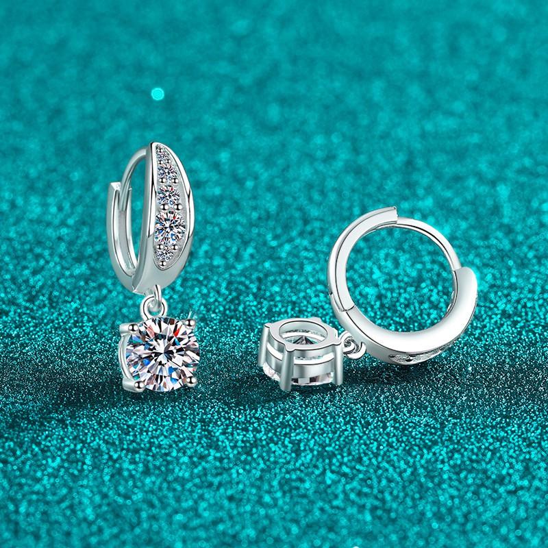 Sterling Moissanite Stud Earrings Women 2ct Total Geometric Letter Design Celestial Theme Elegant Party Jewelry