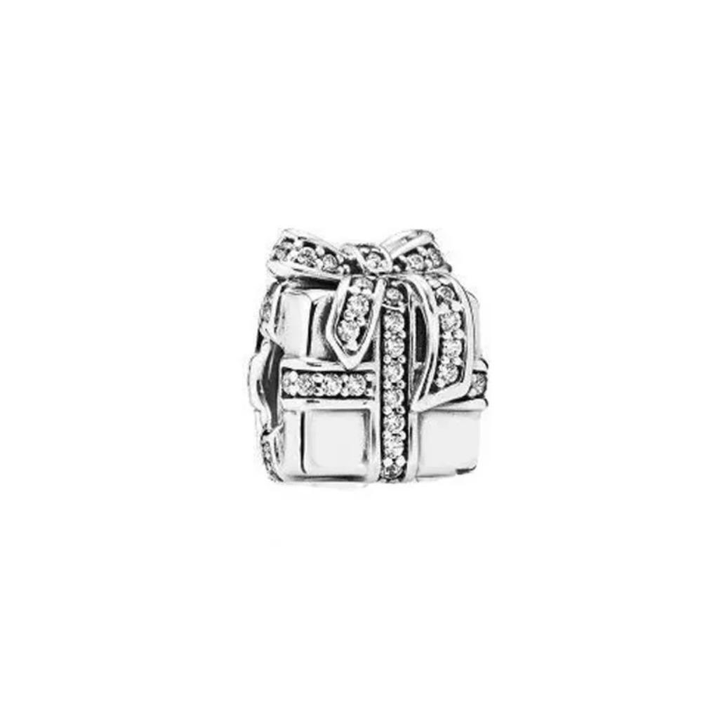 New 925 Silver Heart Spacer Beads for DIY Bracelet Fashion Jewelry Women Accessories Openwork Charm