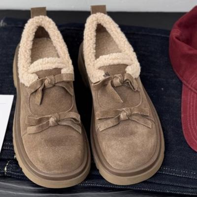 Модные женские туфли на толстом каблуке, осенние новые туфли с круглым носком и глубоким ртом из замши с бабочкой на толстой подошве с низким верхом