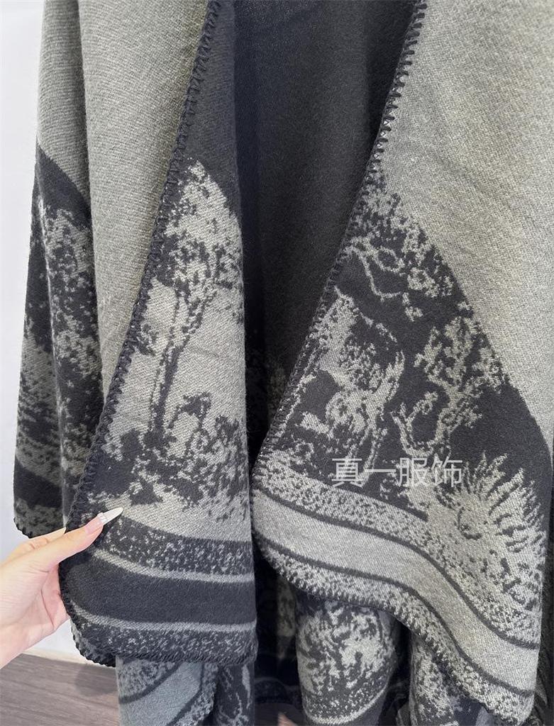 Refined Ethnic Style Women's Imitation Cashmere Cloak and Scarf for Autumn/Winter