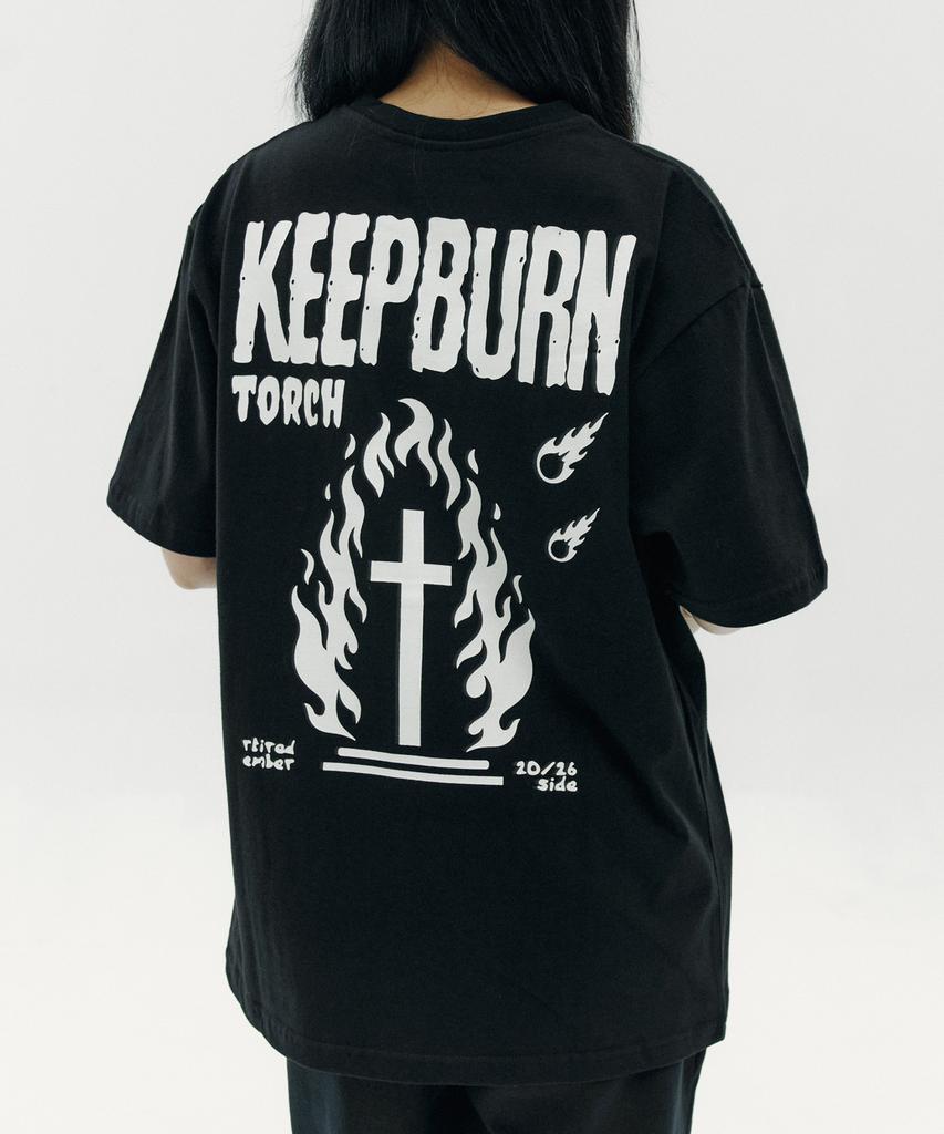 Черные футболки Tochi Keep Burn