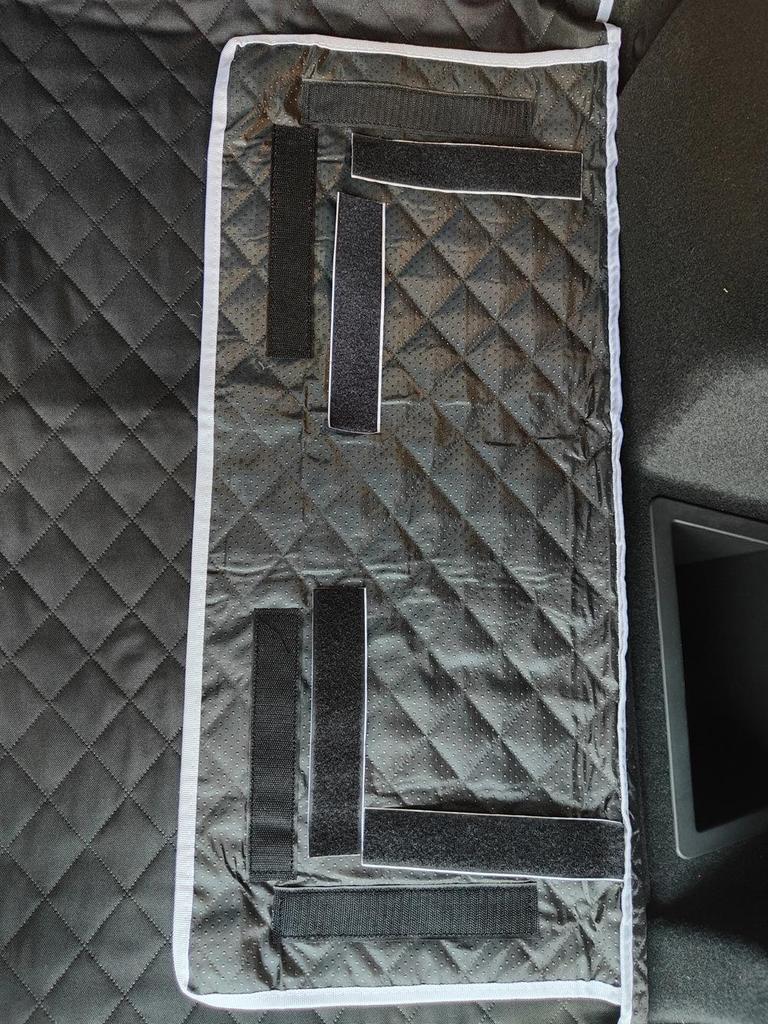 Durable Non-Slip SUV Pet Trunk Mat