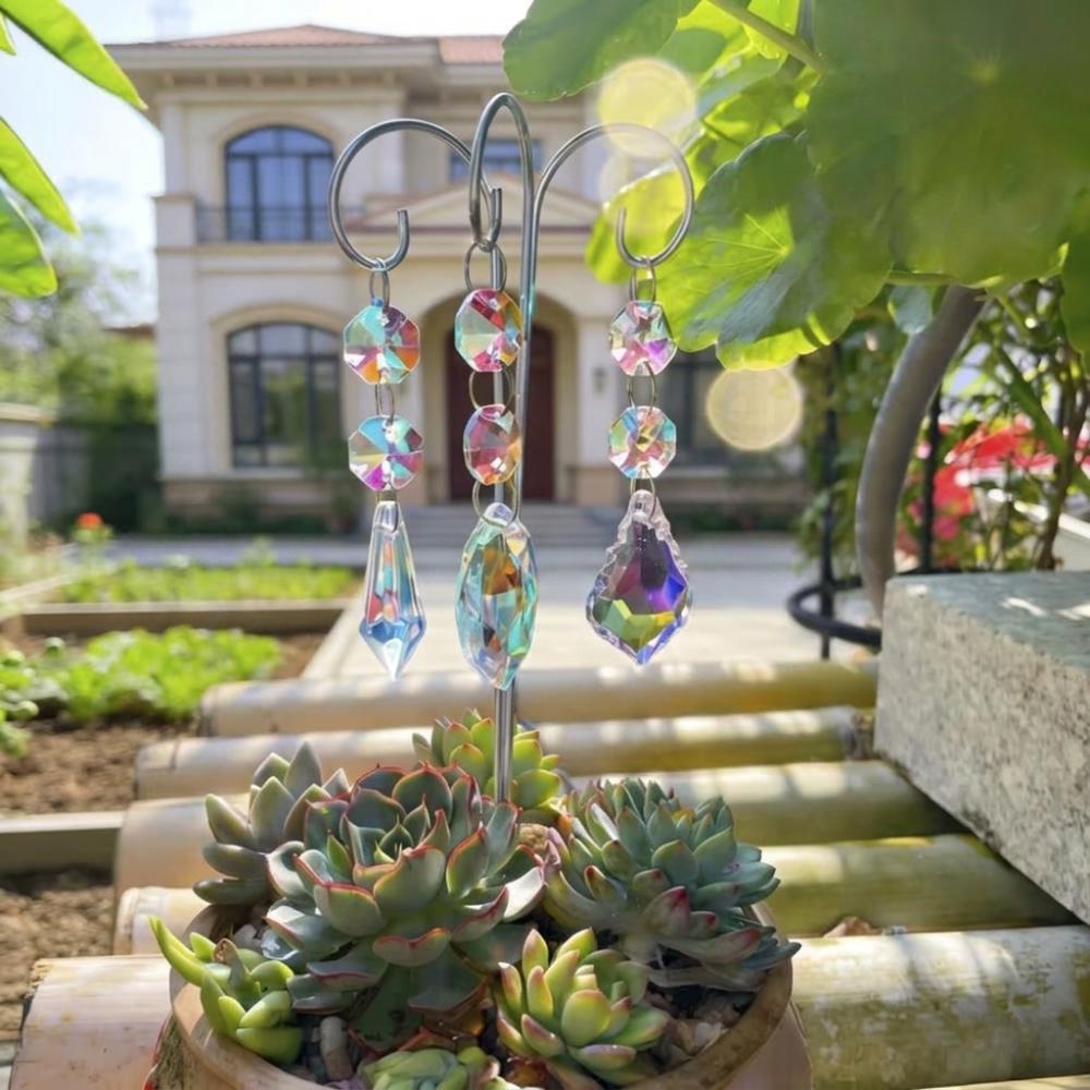 Colorful Crystal Prisms Suncatchers Reflective Handmade Garden Suncatcher Metal Stake with Hook Exquisite