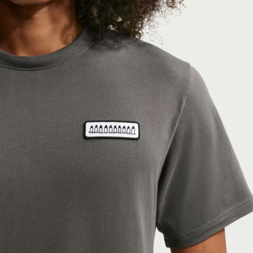 Nike X Tom Sachs Сотрудничество по ремеслам Простой пуловер с круглым вырезом Короткий рукав Футболка Унисекс Топы DC8445-039