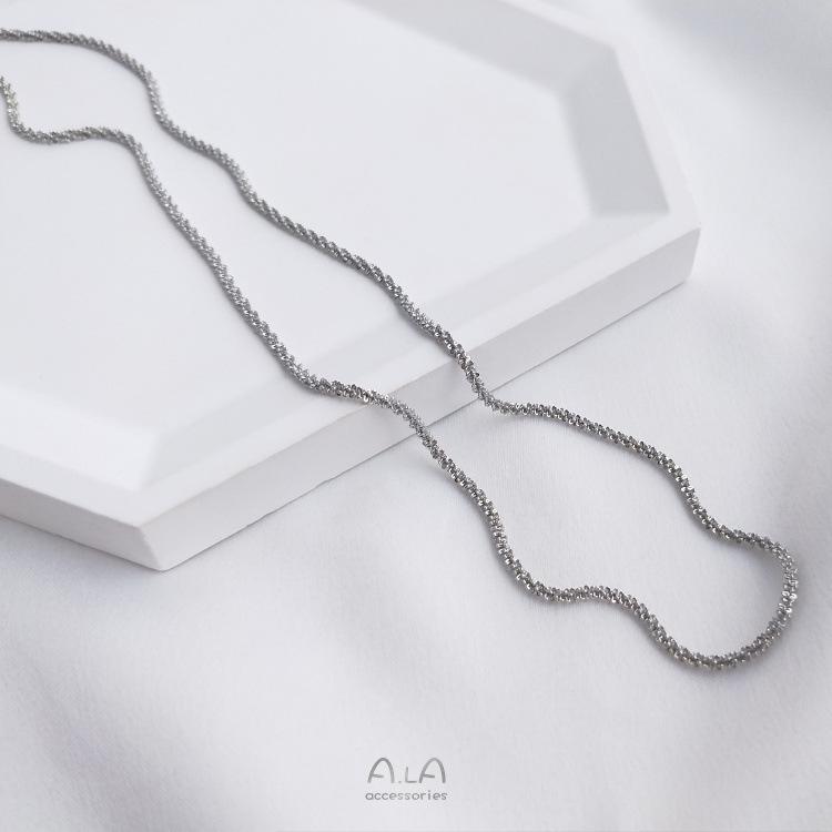 18K Gold-Plated Titanium Steel Snake Bone Necklace - Women's Minimalist Choker