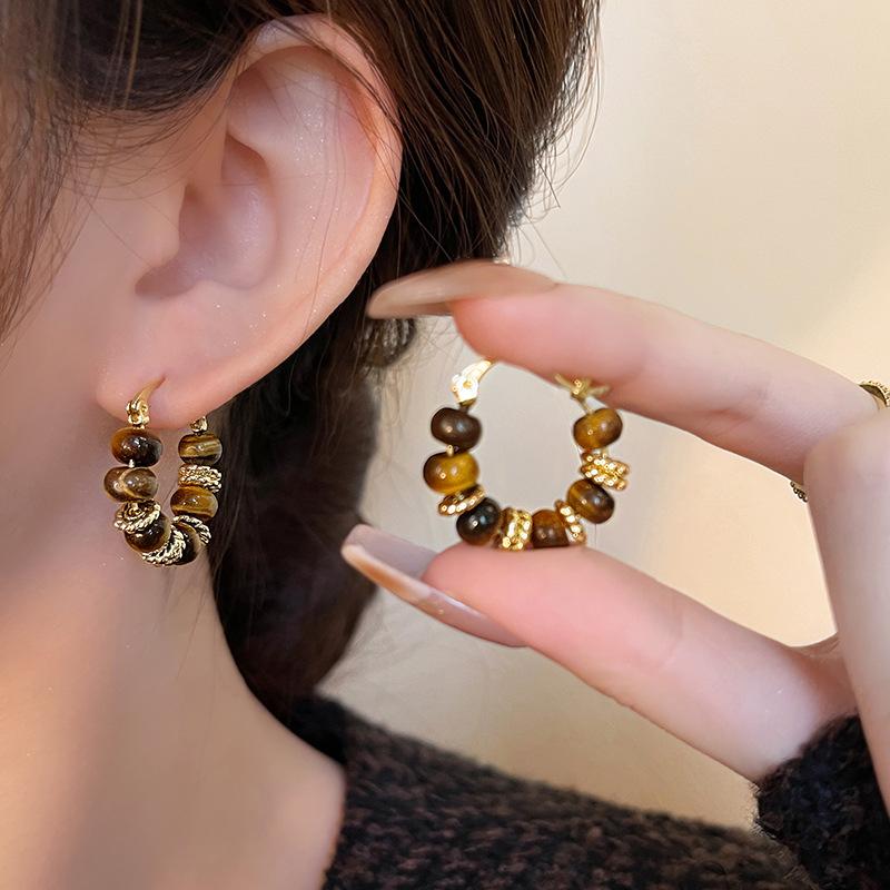 Retro Round Tiger Eye Stone Beads Hoop Earrings for Women Gold Color U-shaped Earrings Personality Jewelry Gift