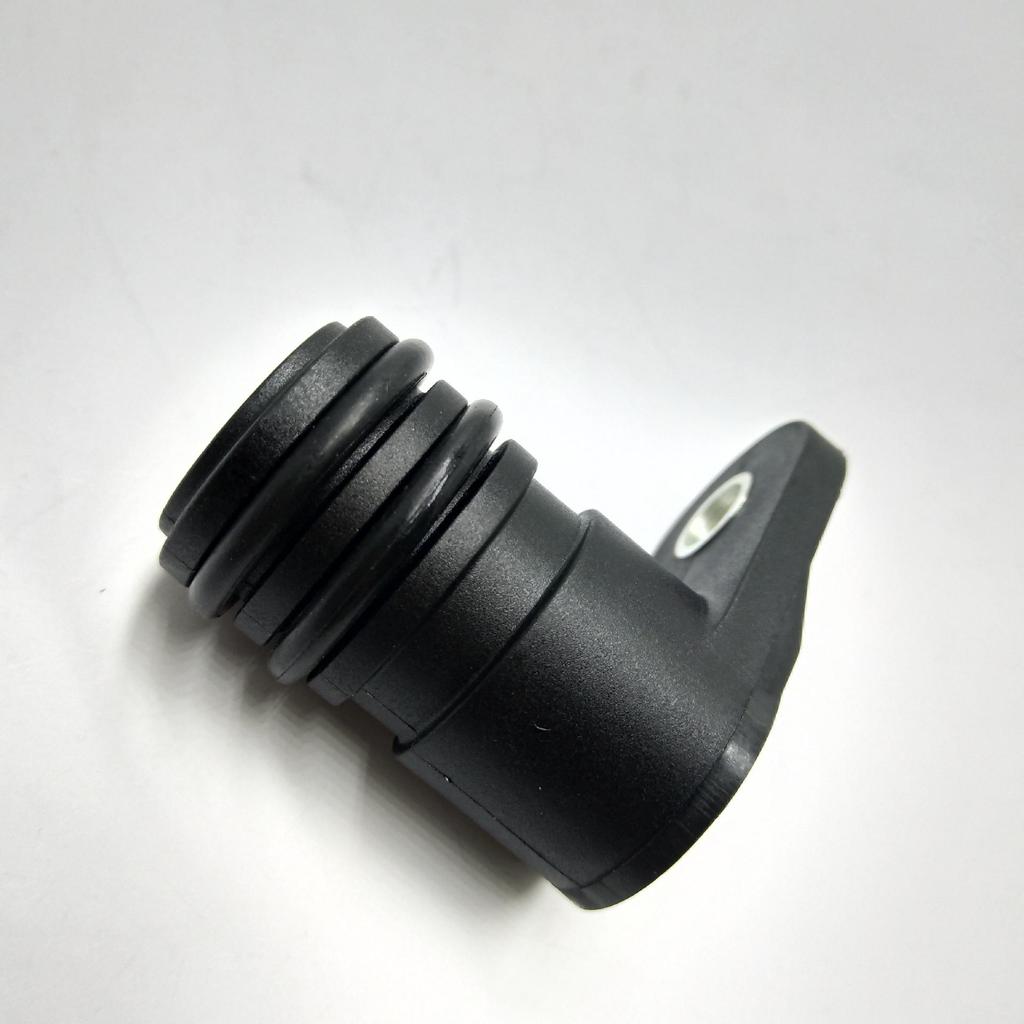 BMW E60/E66/E61/E65 Патрубок системы охлаждения Заглушка водяная 11537519733