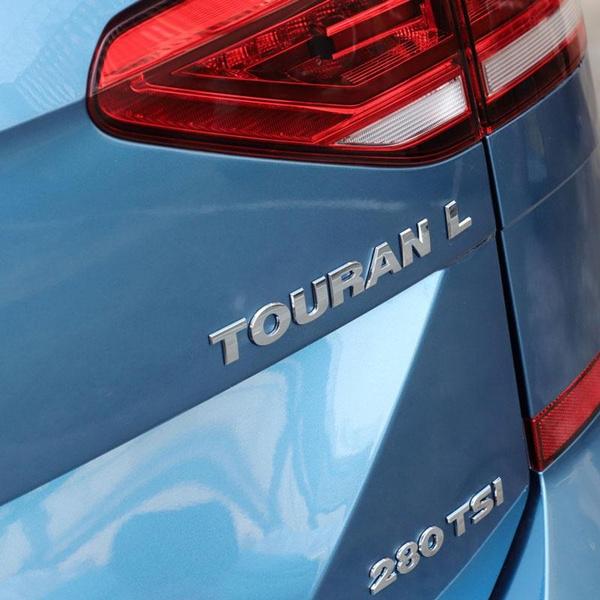 Автоаксессуары 3D ABS Черный и Серебристый Логотип Буква Задняя Наклейка на Багажник Декор Значок Бокового Крыла Кузова Автомобиля Для TOURAN