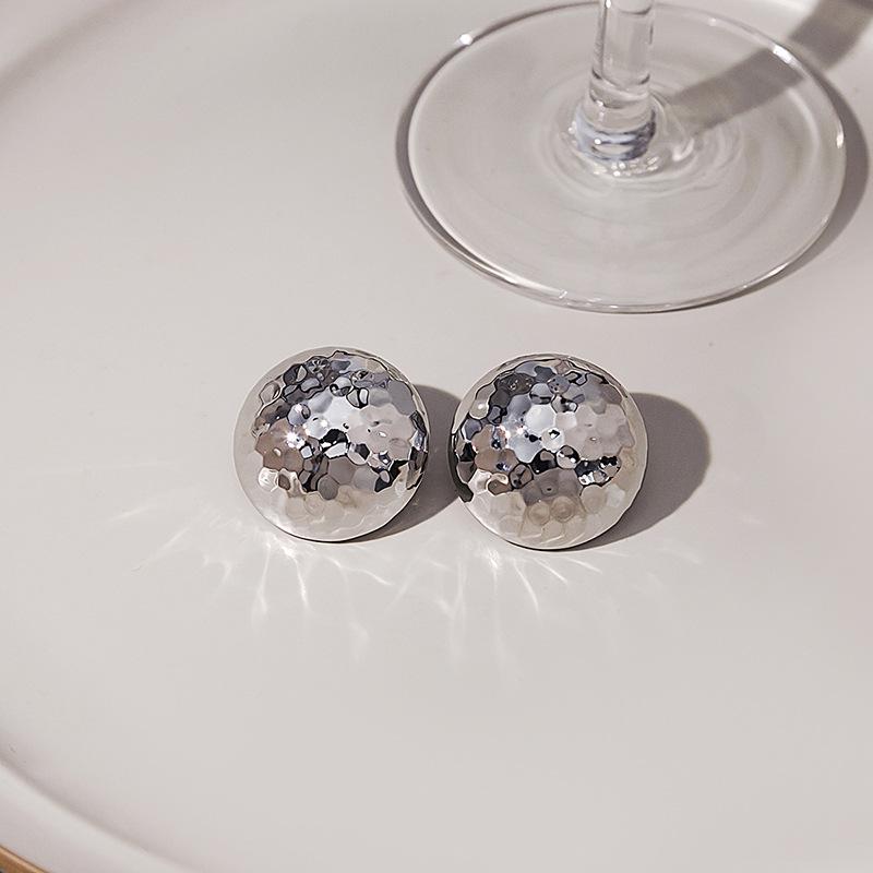 Ретро Геометрические Металлические Серьги-Пуссеты, Простые Серьги с Волнистой Текстурой в Гонконгском Стиле, Нишевые Высококлассные Квадратные Серьги.