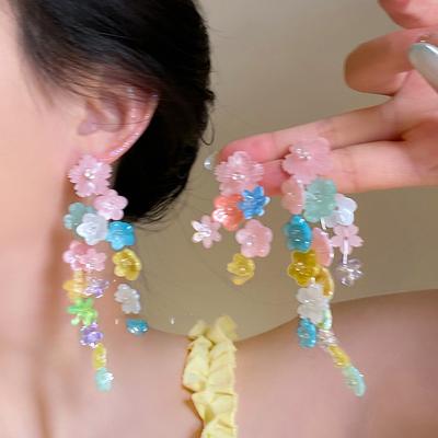 Серьги-кисточки с цветком из смолы, милые маленькие свежие серьги-гвоздики с дофамином, простые модные нишевые серьги