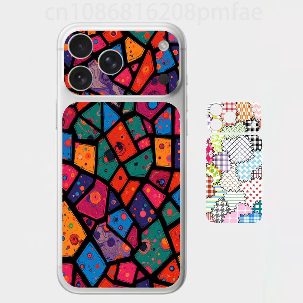 Яркий клетчатый премиум-скин (винил) для iPhone 17 Pro/Max, защитная наклейка на заднюю рамку и камеру (Не чехол)
