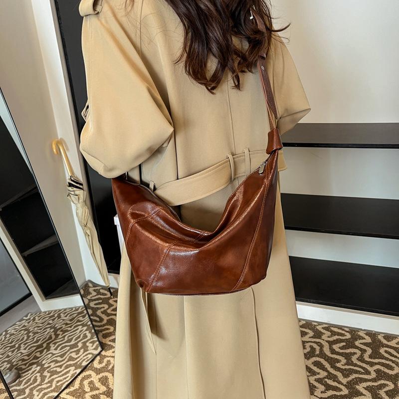 Retro Croissant Bag, Premium Texture Women'S Dumpling Bag, Large Capacity, Shoulder Crossbody Armpit Bag.