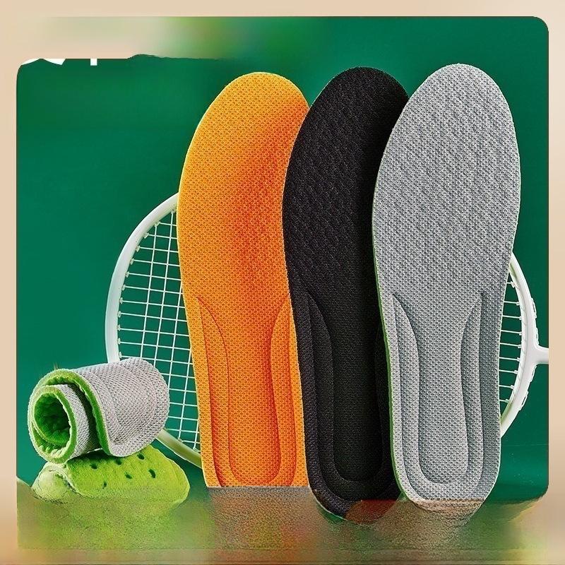 Men's and Women's Spring/Summer Sports Insoles with Mugwort Deodorizing Mesh Fabric. Sweat-absorbing, Breathable, and Comfortable Popcorn Design.