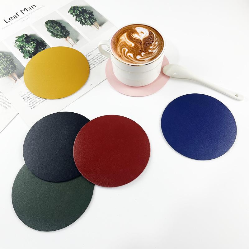 Двусторонние водонепроницаемые нескользящие подставки Cross-Border из искусственной кожи - настраиваемые изоляционные прокладки с корпоративным логотипом