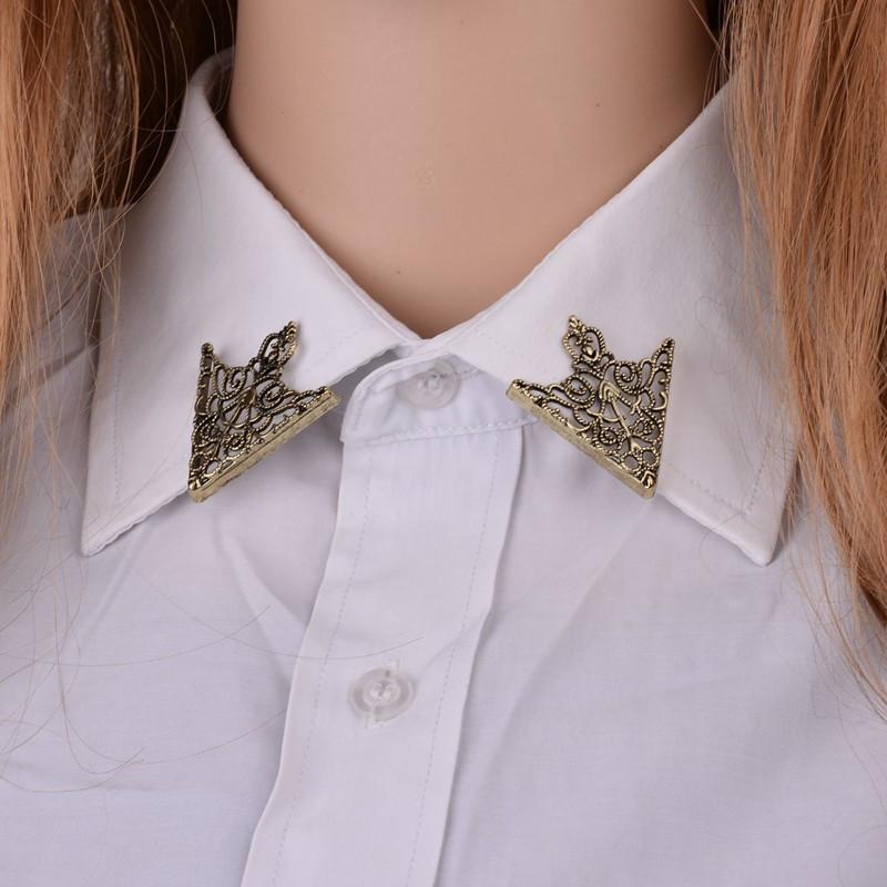 Stylish Alloy Brooch Hollow Pattern Collar Angle Palace Retro Triangle Shirts Collar Pins Women Men Jewelry