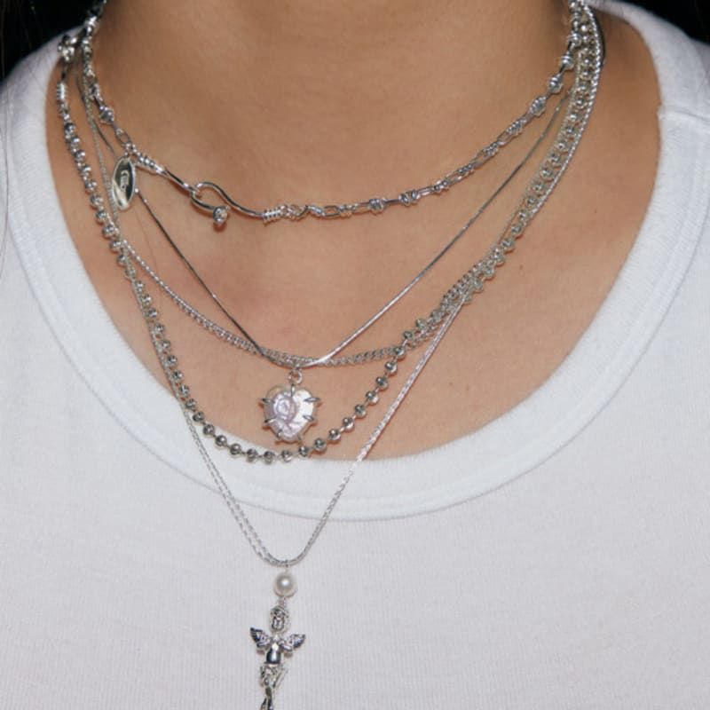 Fillow Tangled Short Necklace