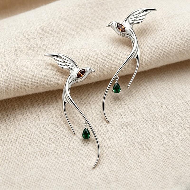 Creative Cold Drop Earrings Women Swallow Bird Temperament Zircon Dangle Earrings Classic Oriental Aesthetic Jewelry Gifts