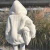 Корейское утолщенное пальто из норкового бархата для женщин, зимняя одежда, куртка, свободная модель, имитация кроличьего меха, плюшевое пальто с капюшоном и мехом