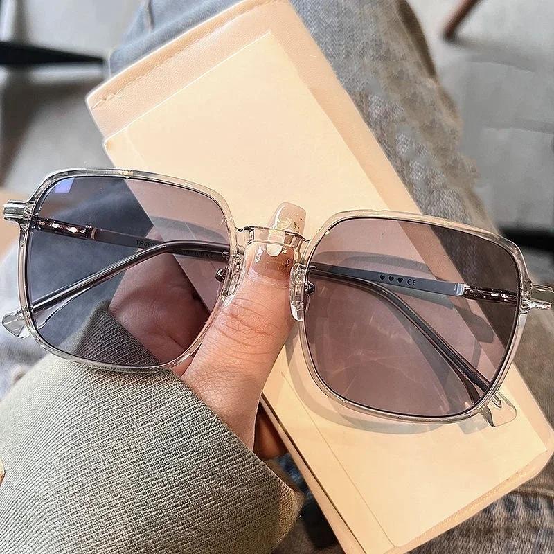 New Style Photochromic Reading Glasses Men Women Color Changing Eyeglasses Anti Uv Sunglasses Luxury Far Sighted Eyewear 0~+4.0