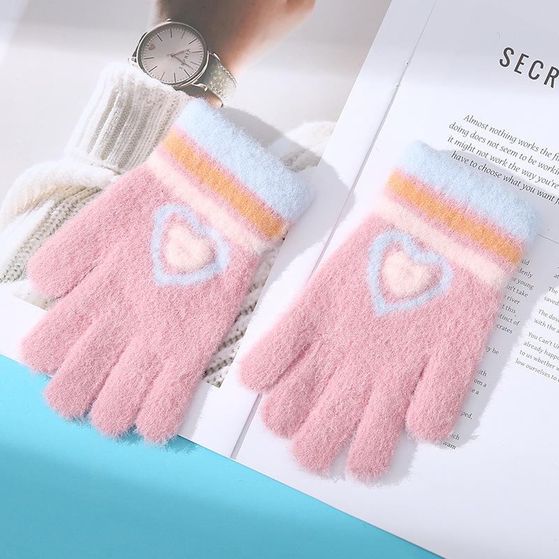 Новая Любовь Полосатые Девочка Теплые Перчатки Зима Защита от Холода и Утепленные Детские Вязаные Велосипедные Игры Снег Письмо Пять Пальцев