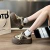 Толстоподошвенные леопардовые туфли-хлебушки с большой головой женские 2025 осень и зима новая повседневная универсальная увеличивающая рост обувь на платформе маффин повседневная обувь