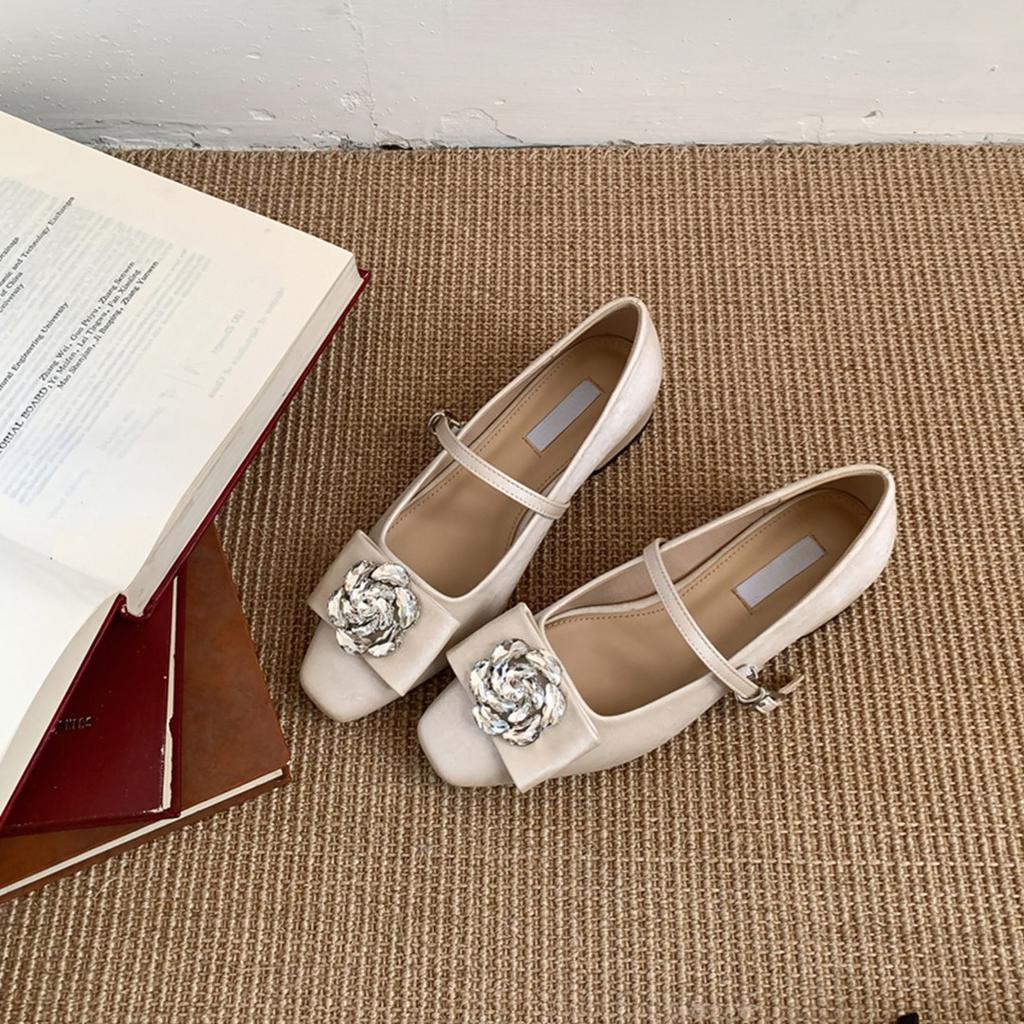 Camellia High Heels for Women Mary Jane Thick Heels Single Shoes for Women 2025 Spring Commuter Style Light Mouth Shoes Children's Fashion