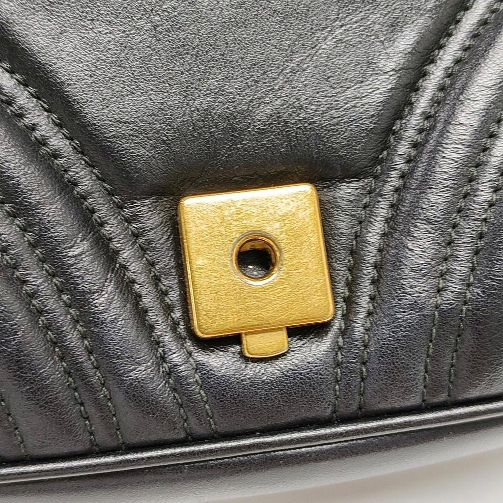 [Pre-Owned] Gucci GG Marmont Small Matelassé Shoulder Bag 'Black' - Very Good #10QYZIF