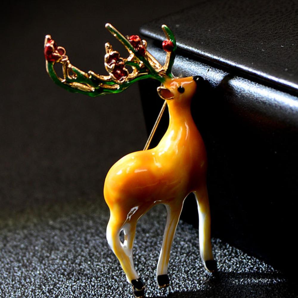 Blucome Christmas Enamel Pins Cute Catoon Anime Sika Deer Brooch for Woman Man Suit Hijab Pins Christmas Gifts