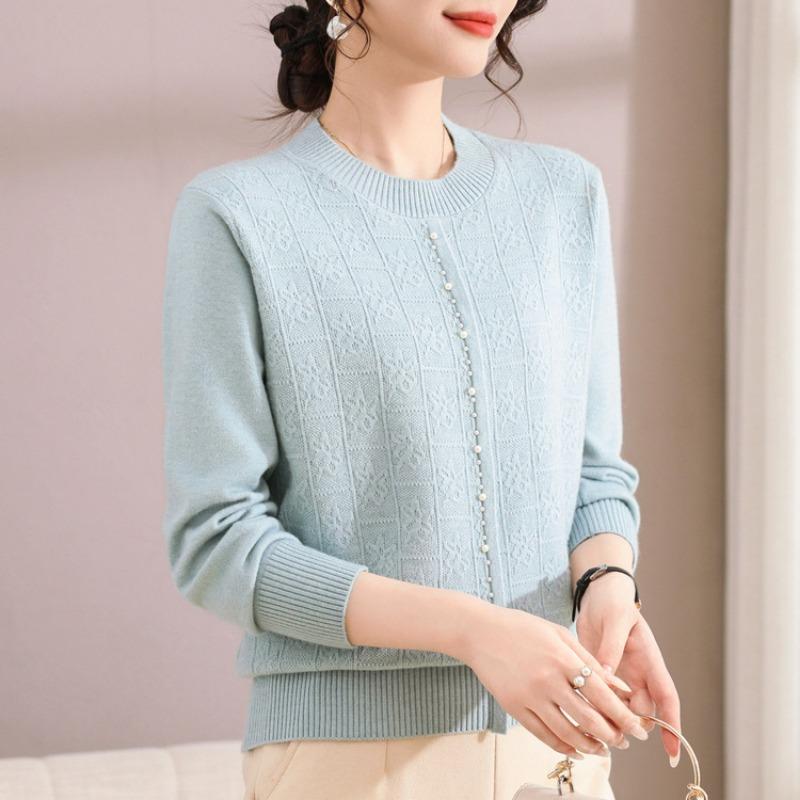 Autumn Round Neck Beaded Sweater Women's Bottoming Shirt New Fashion Age-reducing Mother Knitted Sweater Women's Top